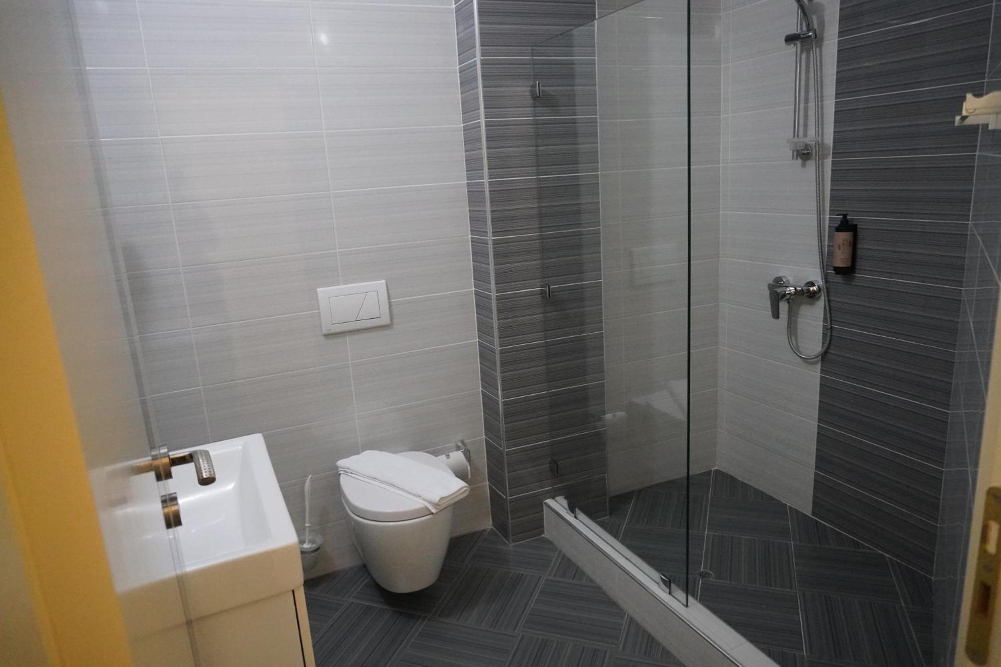 Hotel Agel Sarandë Værelse billede