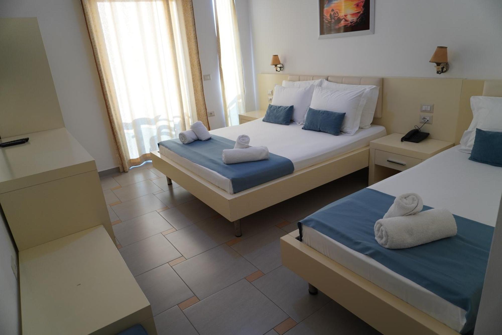 Hotel Agel Sarandë Eksteriør billede